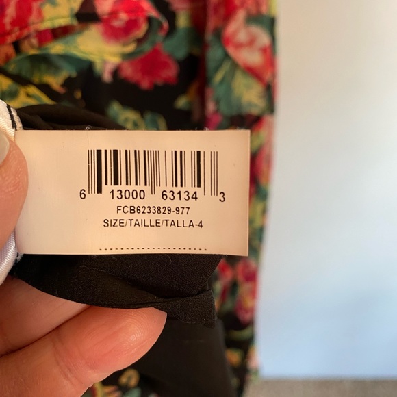 BCBGMaxAzria size 4 black floral sheer dress w/ cute button front detailing. - Picture 13 of 13